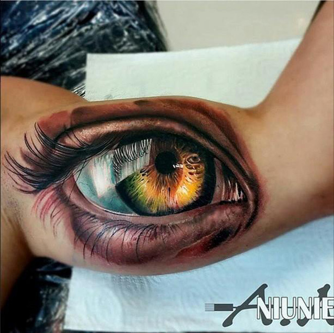 Realistic Eye  Best tattoo design ideas