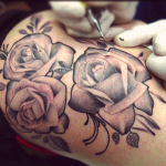 Tattooeing roses