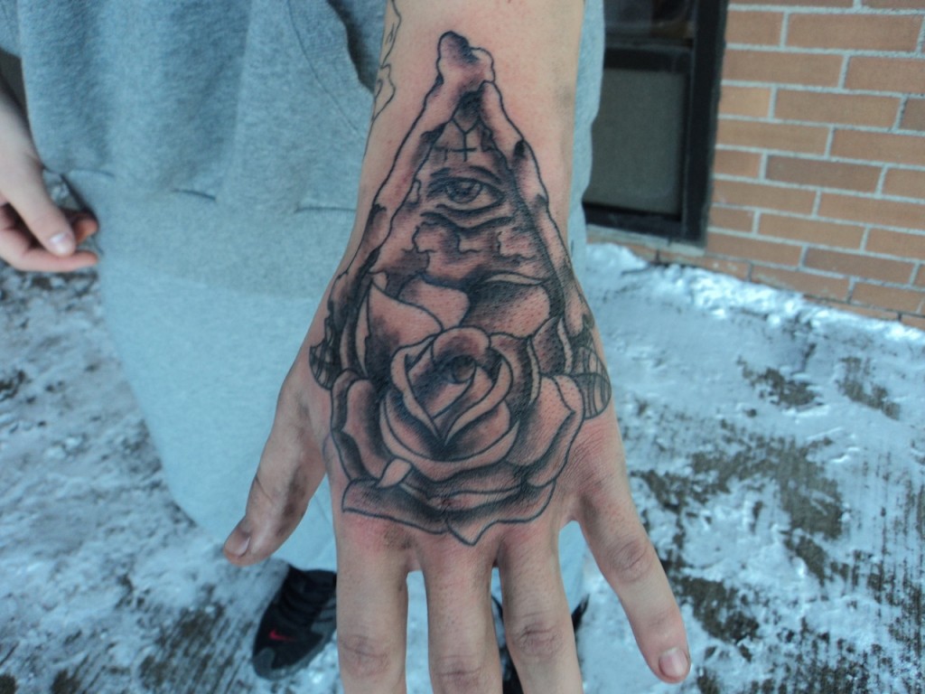 Awesome hand tattoo