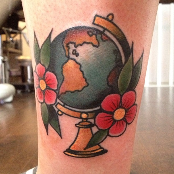 Tattoo uploaded by Stacie Mayer • Black and grey snow globe tattoo by  Cheyenne Gauthier. #traditional #blackandgrey #CheyenneGauthier #snowglobe # globe #sea #pinecone #flower • Tattoodo