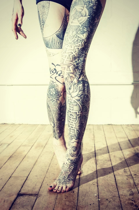 30+ Lovely Leg Tattoos For Girls 2024 | Simple Leg Tattoo Designs | Leg  Tattoo Designs For Girls! - YouTube