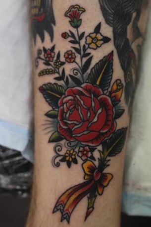 Amercian Traditional Rose Tattoo