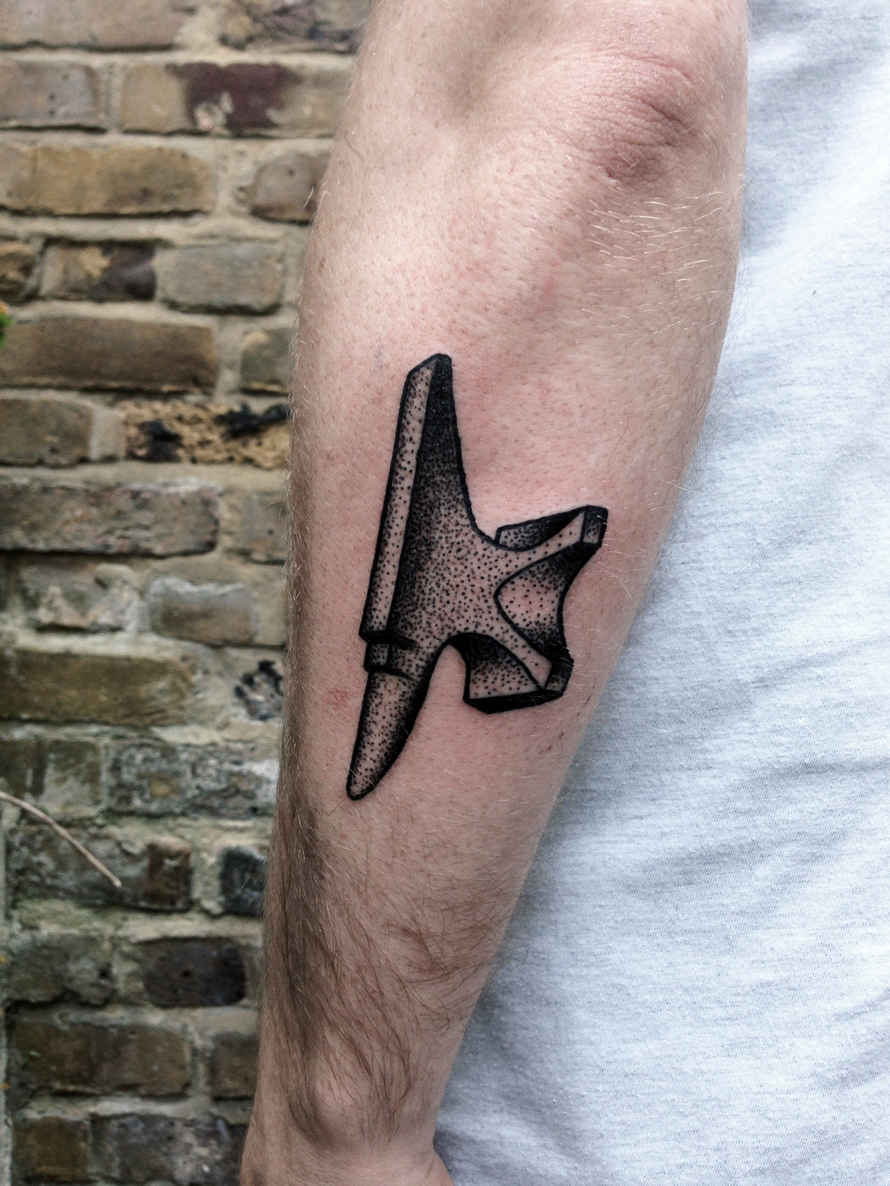 Anvil Tattoo By Philippe Fernandez