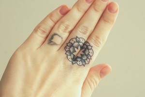 Cute Mandala Tattoo On Fingers