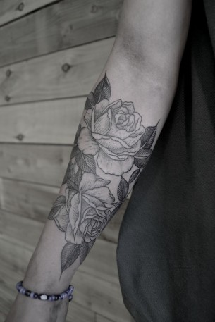 Black Roses Tattoo On Arm