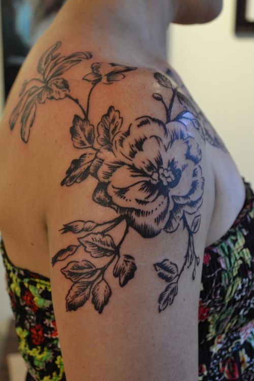 Floral Shoulder Ink