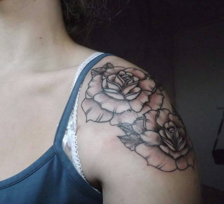 Roses Shoulder Tattoo