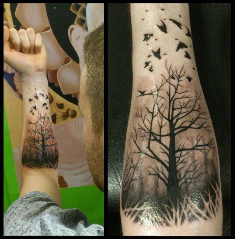 Tree & Ravens