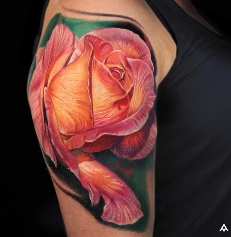 Shoulder Rose