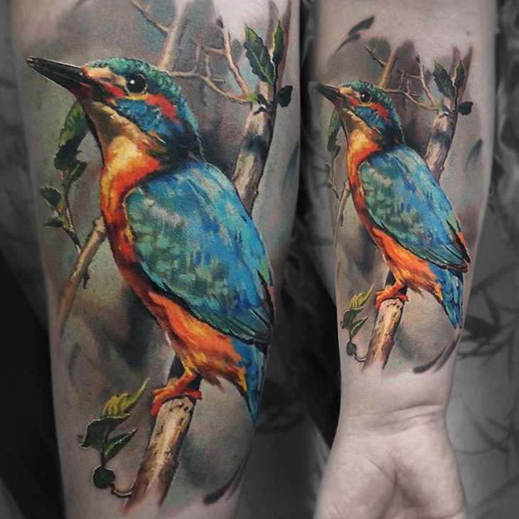 Sketch work kingfisher tattoo on the right upper arm  Kingfisher tattoo Geometric  tattoo bird Tattoos