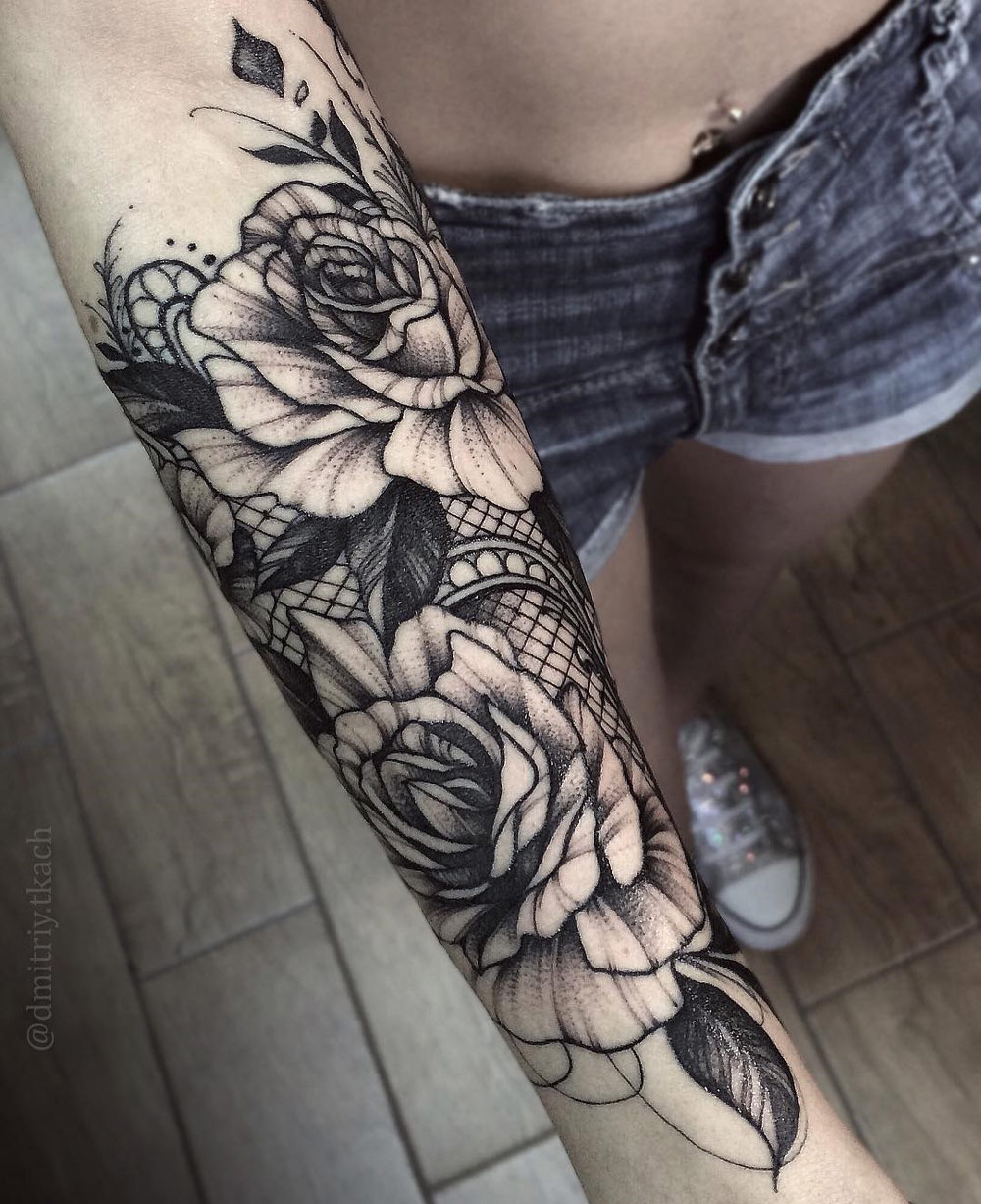 Roses & Lace Tattoo