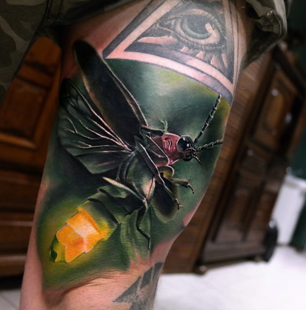 Realistic Firefly Thigh Piece