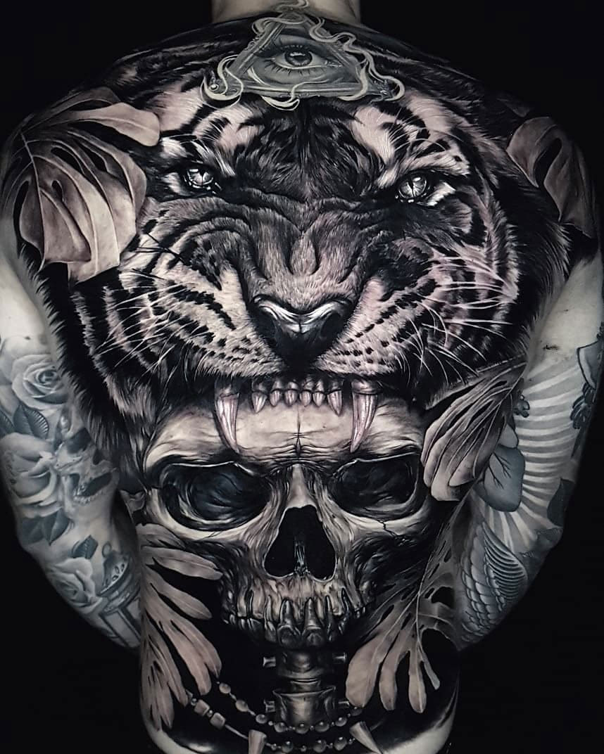 Tiger on my back tattoo