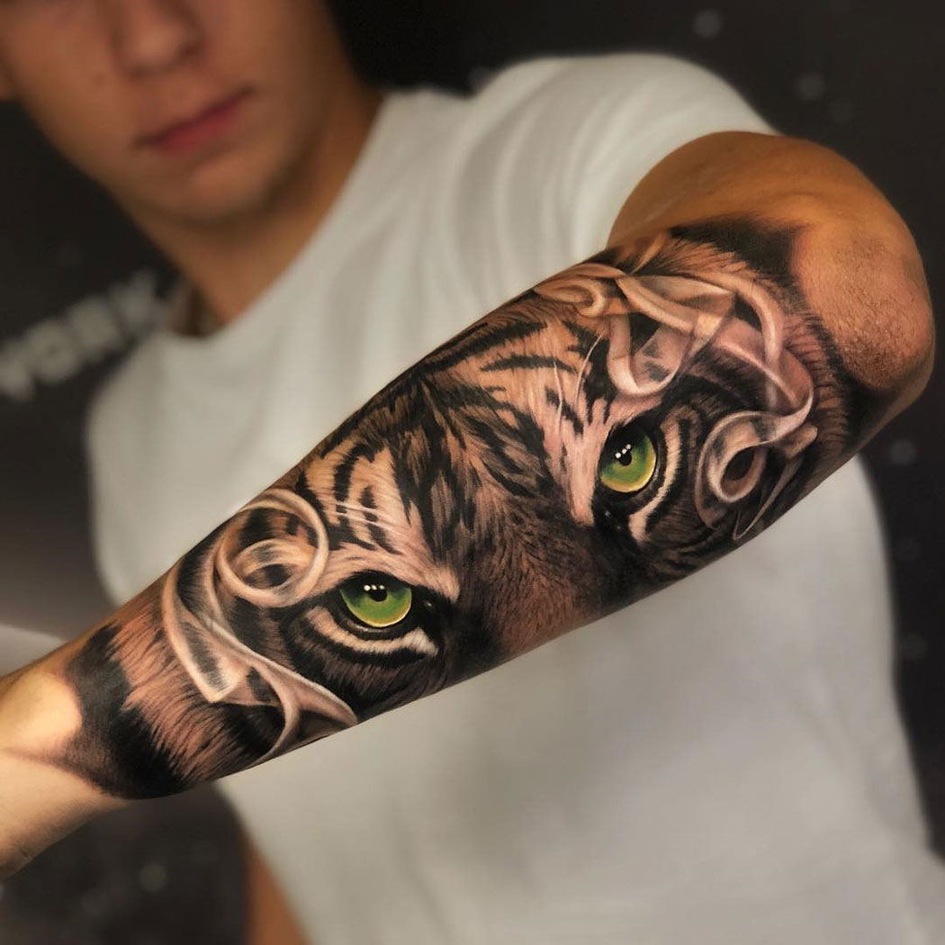 Green Eyed Tiger, Mens Forearm Piece