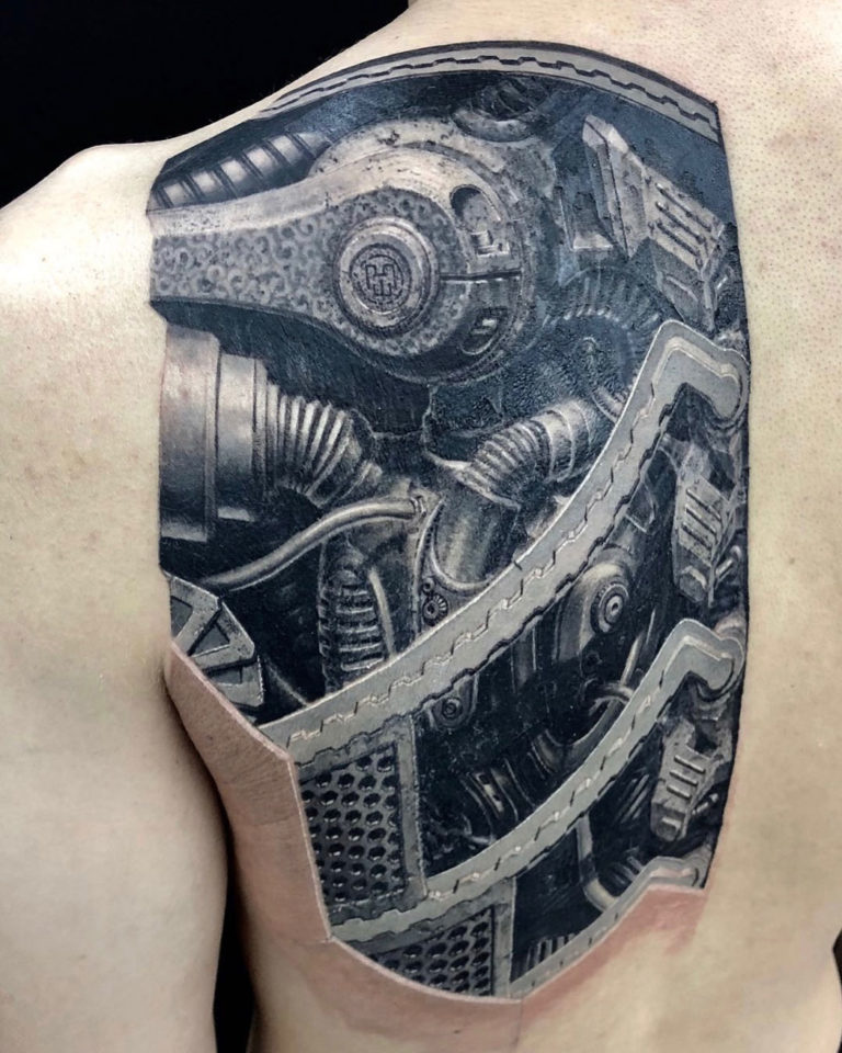 biomechanical spine tattoo by mattscustomtatts on DeviantArt