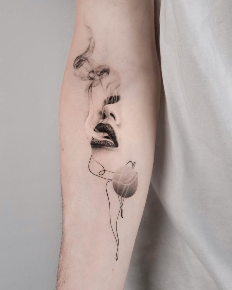 Lady Face Smoking Tattoo | Tattoos, Black and grey tattoos, Portrait tattoo
