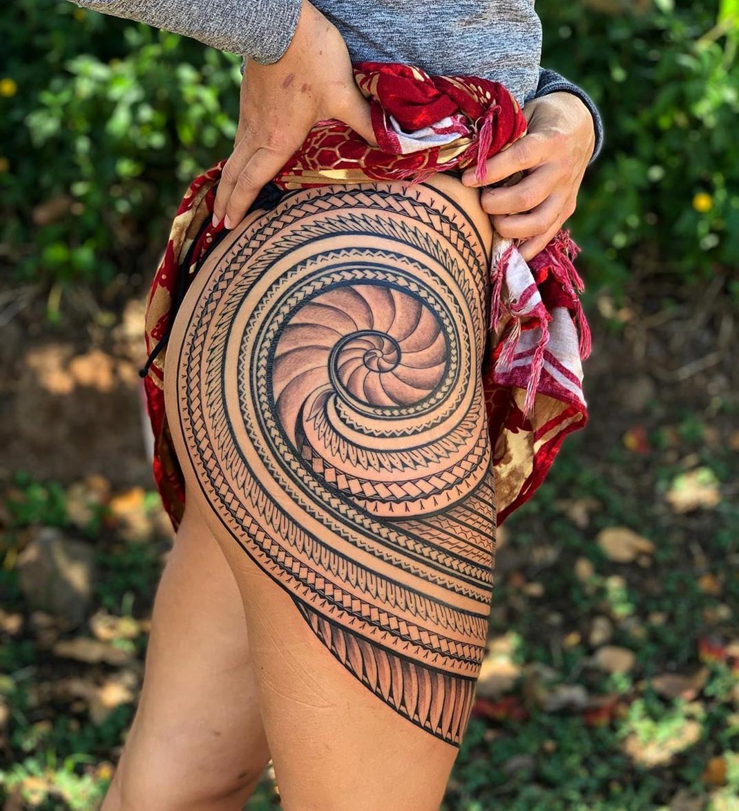 Nautilus Hip Tattoo