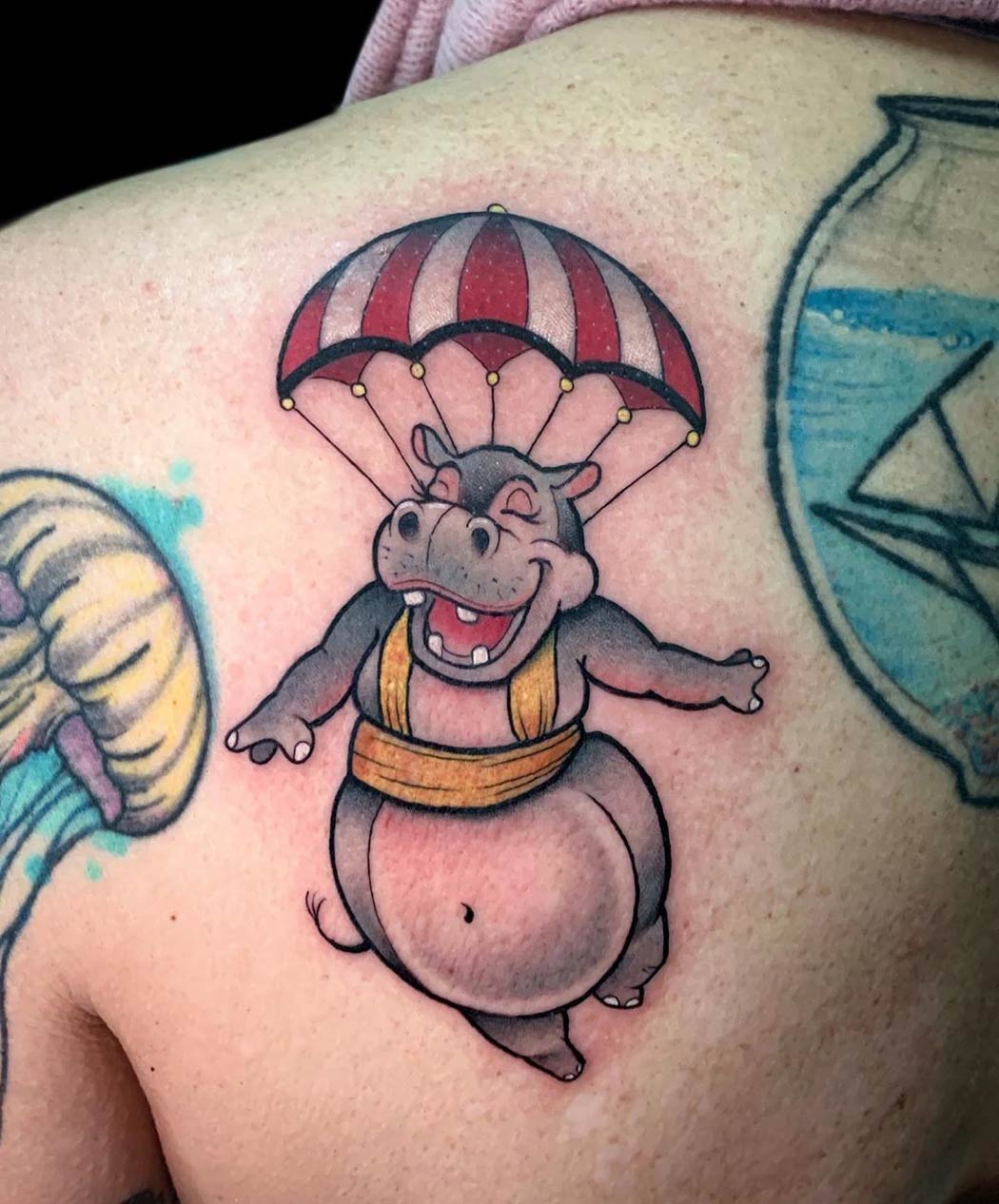 Skydiving Hippo