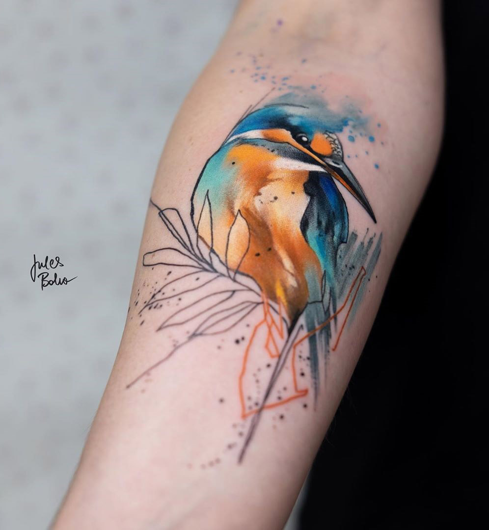 bird Find Ideas Pinterest ribs Save Tattoo tattoos  Geometric  tattoo bird Geometric bird Bird design tattoo