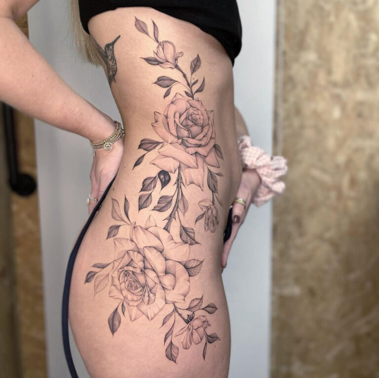 27 Feminine Side Boob Flower Tattoos - Tattoo Glee